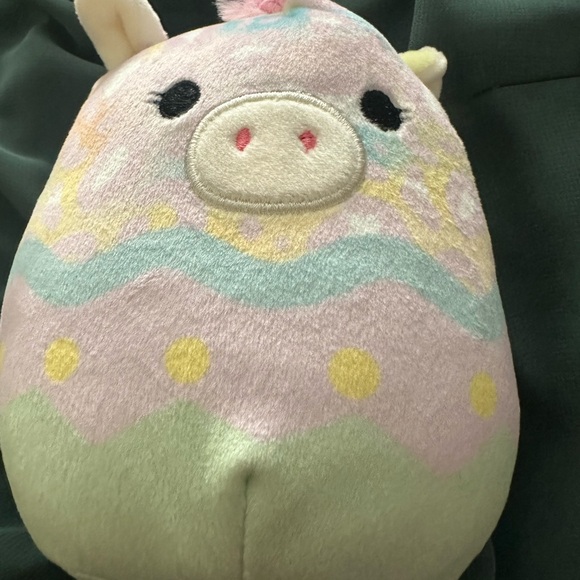 EASTER MINI 5" SQUISHMALLOWS - COLIN, MIKAH, BEXLEY - Picture 6 of 6